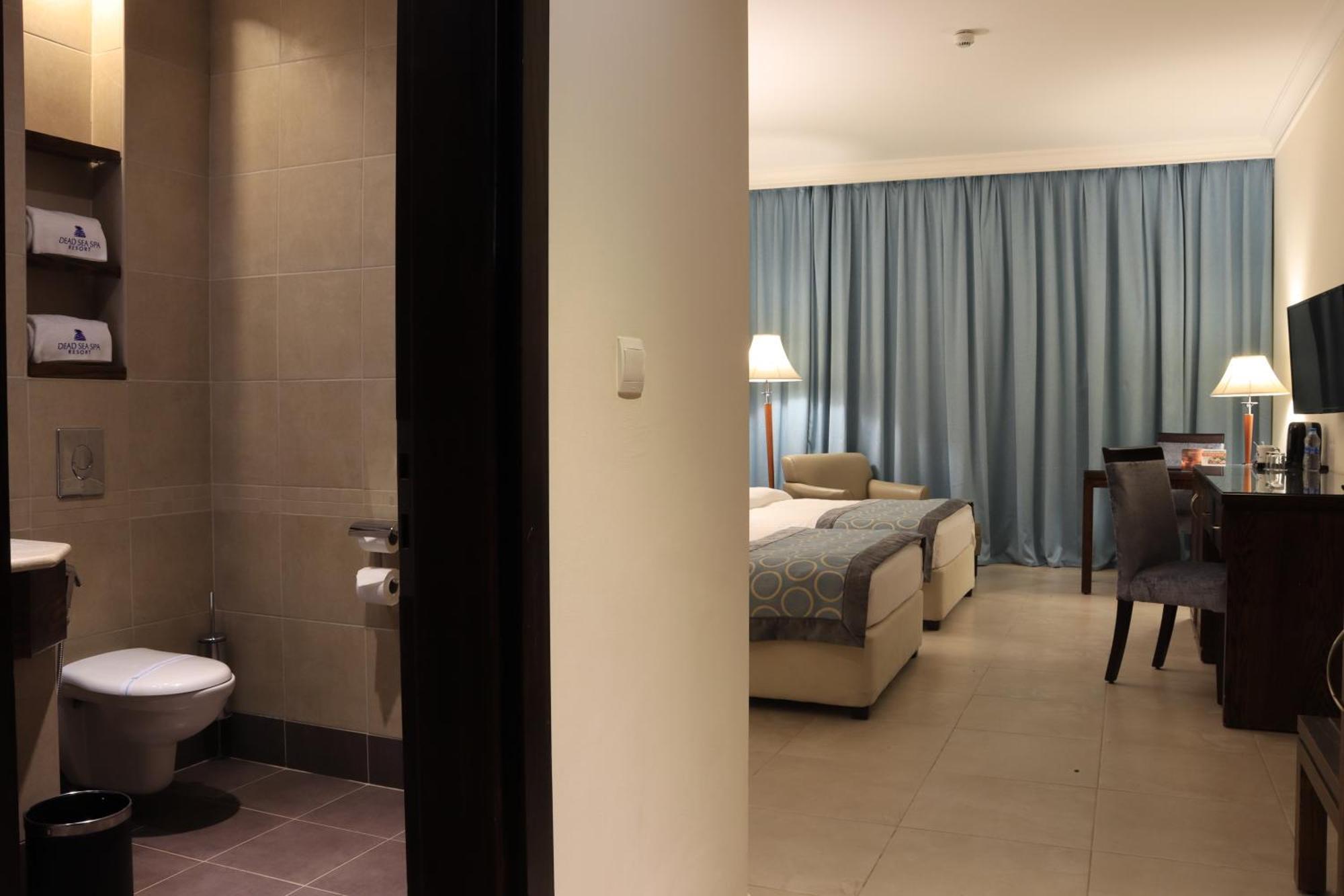 Deluxe Double or Twin Room Sea View,1611068117:JPEG